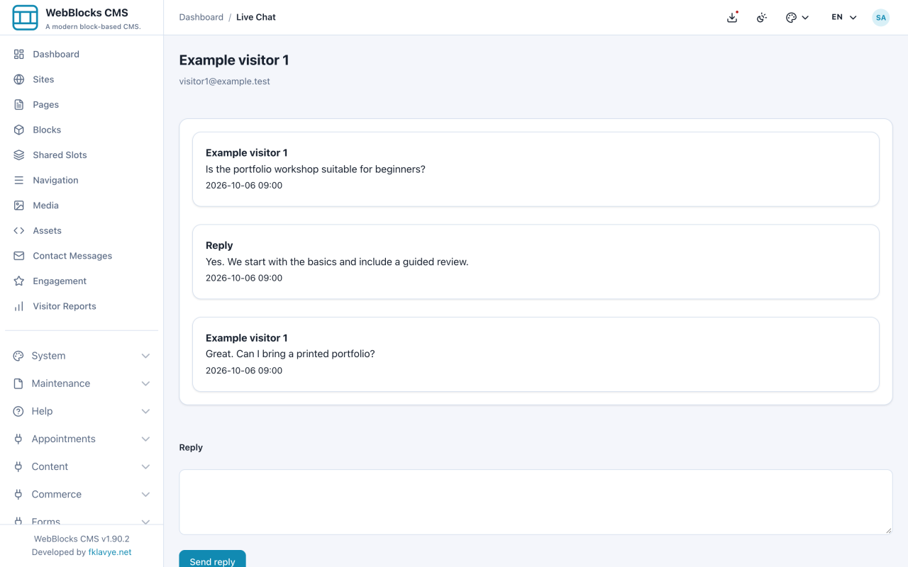 WebBlocks Live Chat: Conversation and reply interface populated with fictional messages.